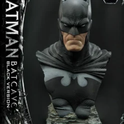 Batman Hush Buste 1/3 Batman Batcave Black Version 20 Cm