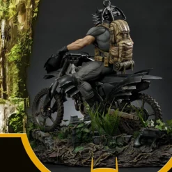 BATMAN ZERO YEAR REGULAR VERSION STATUE -Magasin De Jouets batman zero year regular version statue 5cd809707258f