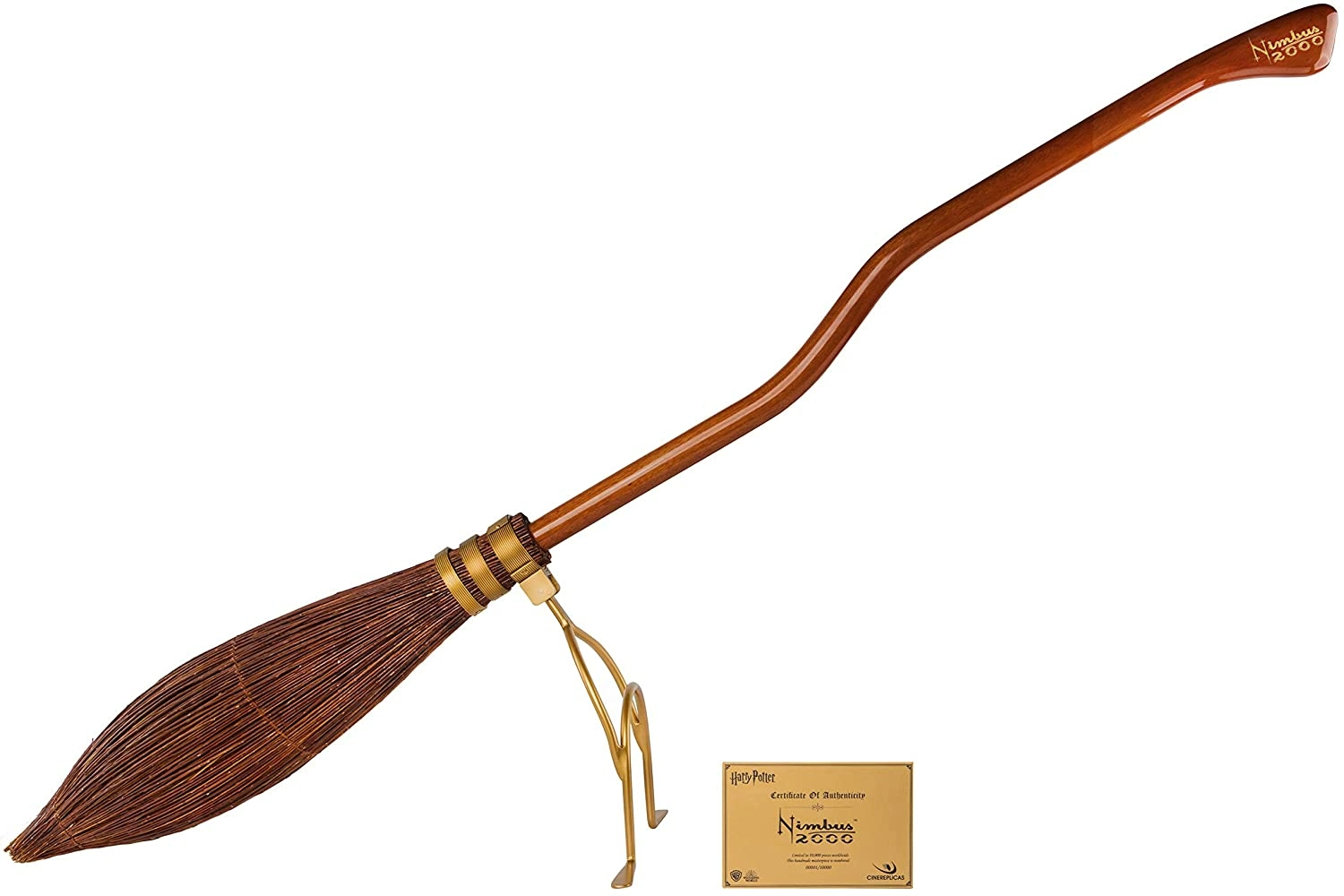 Cinereplicas Balai Nimbus 2000 Harry Potter - Taille Réelle 3 Cinereplicas Balai Nimbus 2000 Harry Potter - Taille Réelle