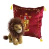 Noble Collection Harry Potter Oreiller Avec Peluche House Mascot Gryffindor 2 Noble Collection Harry Potter Oreiller Avec Peluche House Mascot Gryffindor -Magasin De Jouets harry potter oreiller avec peluche house mascot gryffindor