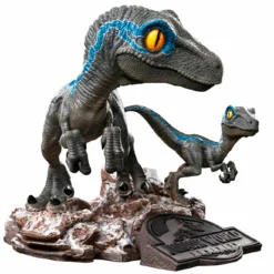 Jurassic World Le Monde D'après Figurine Mini Co. Pvc Blue And Beta 13 Cm