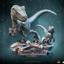 Jurassic World Le Monde D'après Figurine Mini Co. Pvc Blue And Beta 13 Cm -Magasin De Jouets jurassic world le monde d apres figurine mini co pvc blue and beta 13 cm 6295d61e048af