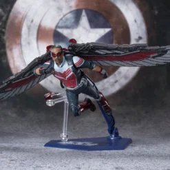 Le Falcon Et Le Soldat De L'hiver Figurine S.h. Figuarts Falcon 15 Cm -Magasin De Jouets le falcon et le soldat de l hiver figurine sh figuarts falcon 15 cm 605e20e856976