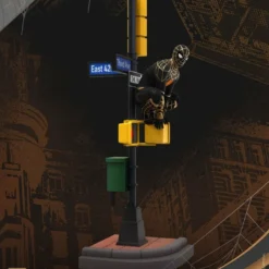 BEAST KINGDOM Spider-man: No Way Home Diorama Pvc D-stage Spider-man Black And Gold Suit Closed Box Version 25 Cm -Magasin De Jouets spider man no way home diorama pvc d stage spider man black and gold suit closed box version 25 cm 6368077b6249c