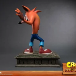 First 4 Figures Statuette First 4 Figure Crash Bandicoot Régulier - 41cm -Magasin De Jouets statuette first 4 figurine crash bandicoot regulier 41cm 5abcc04696a94