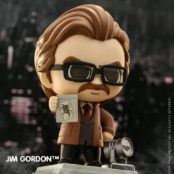 Hot Toys The Dark Knight Trilogy Figurine Cosbi Lieutenant Jim Gordon 8 Cm