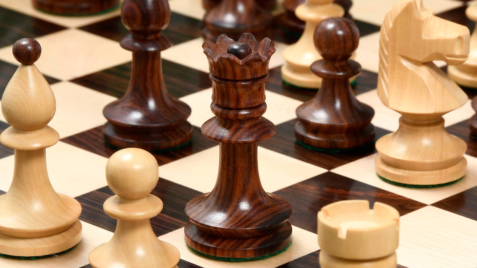 Magasin De Jouets 24 Magasin De Jouets -Magasin De Jouets jeu dechecs historique tour